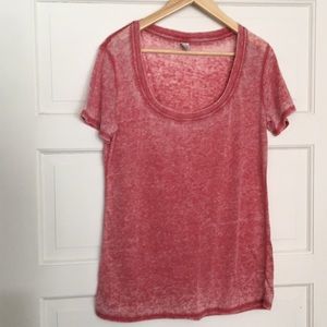 Vintage wash scoop neck tee